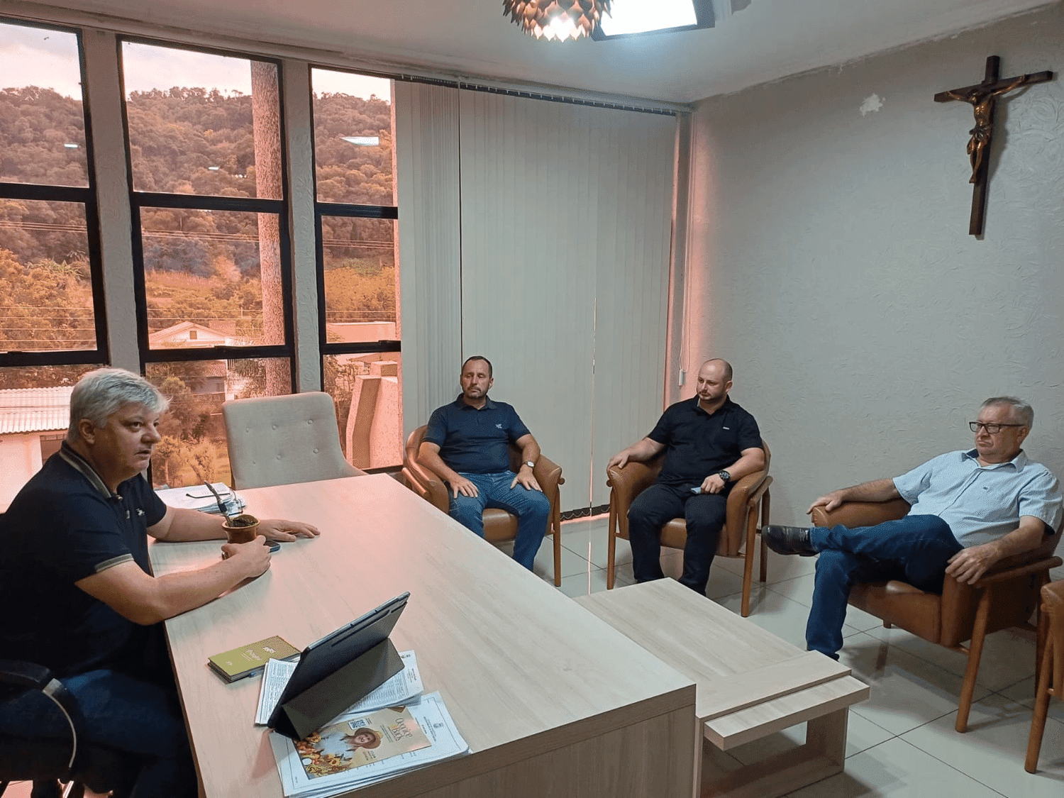 Liberato Salzano recebe obra de infraestrutura elétrica em área habitacional