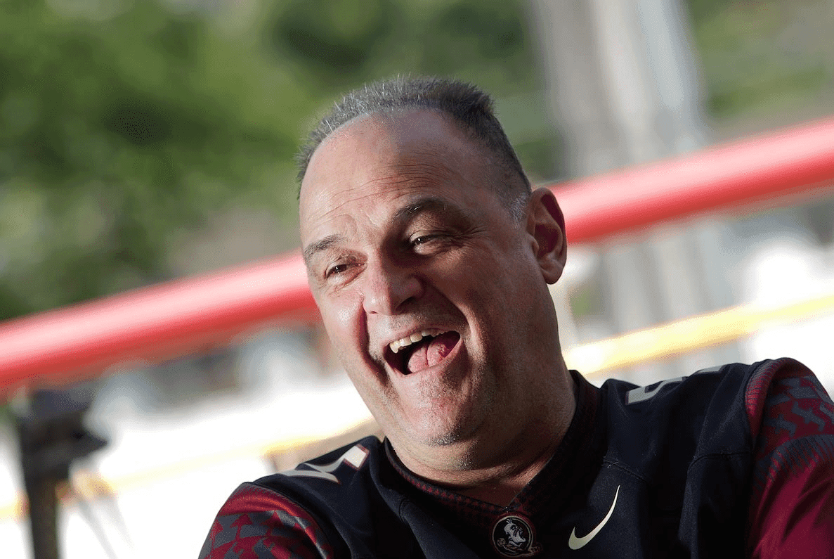 Morre Oscar Schmidt, lenda do basquete brasileiro