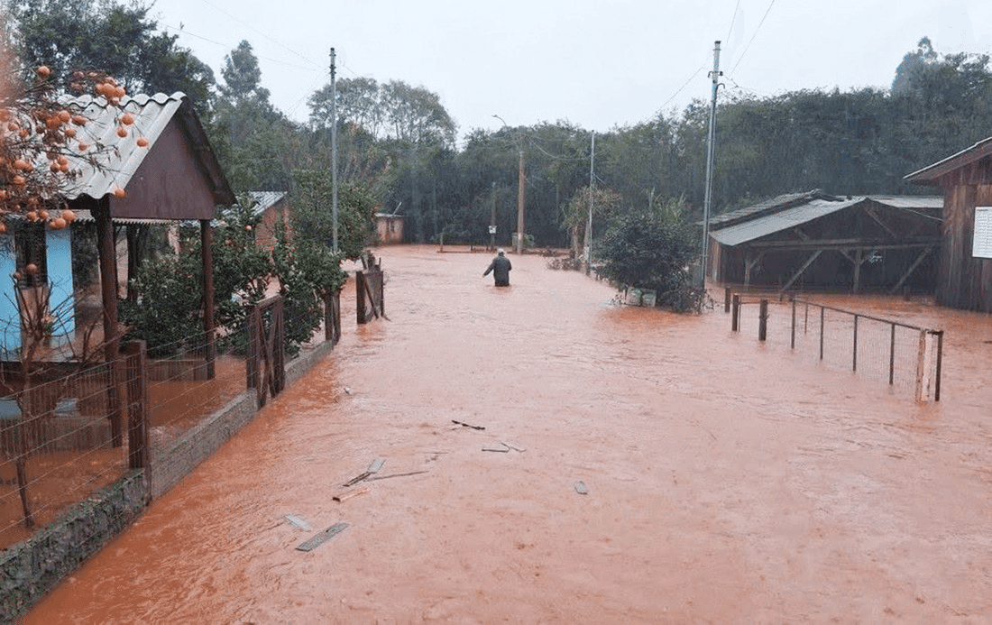 Nova previsão de chuva preocupa municípios da região após estragos do fim de semana