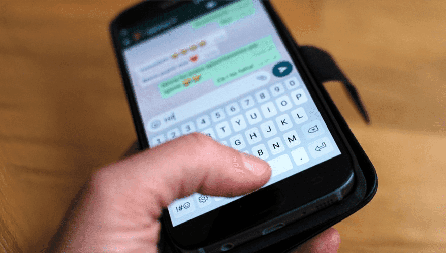 “Golpe do falso advogado” se espalha pelo WhatsApp e engana vítimas com dados reais de processos
