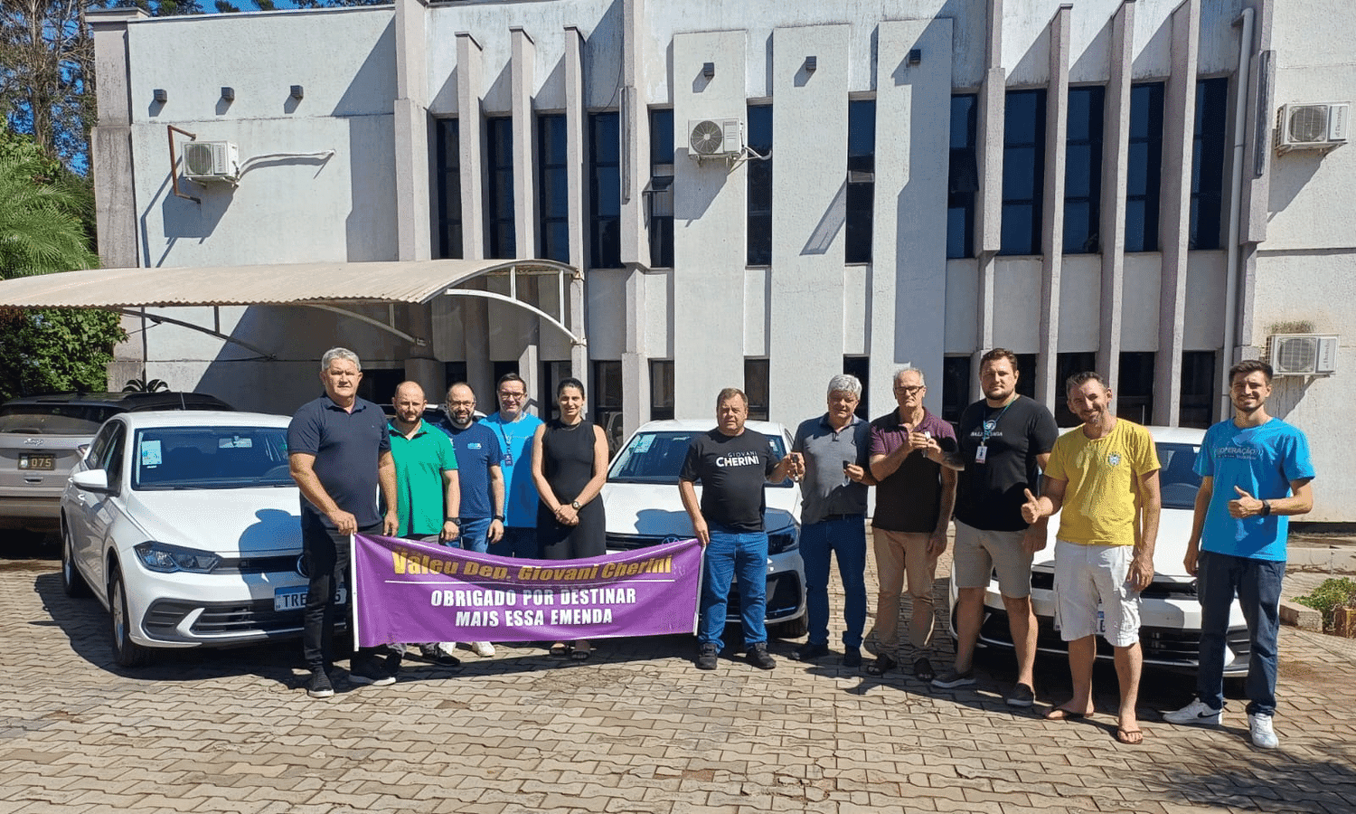 Liberato Salzano recebe novos veículos para a Secretaria da Saúde