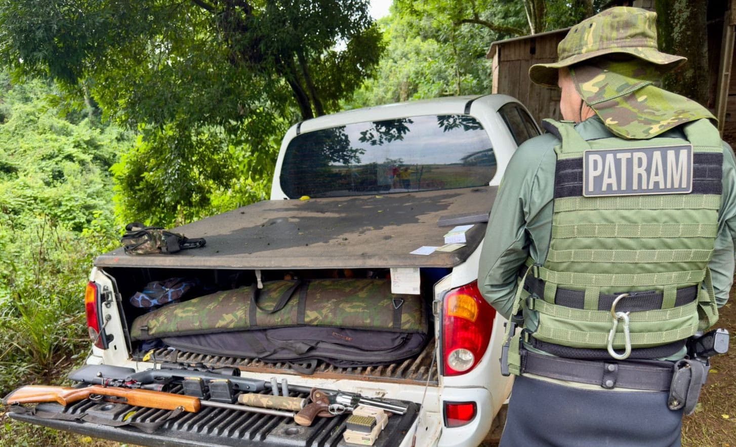Brigada Militar prende homem por posse irregular de arma de fogo na divisa com Santa Catarina