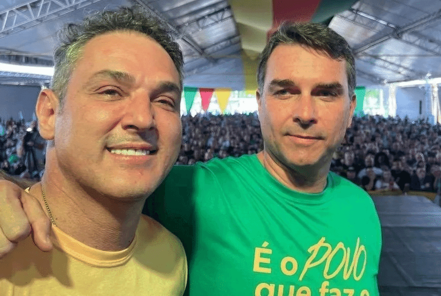 Zucco e Flávio Bolsonaro concentram maioria dos votos em Liberato Salzano